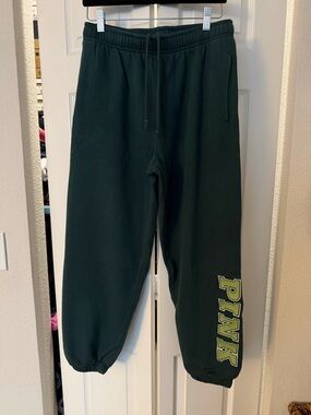 🇺🇸🎉PINK Victoria’s Secret Dark Green Sweatpants with Side Logo
